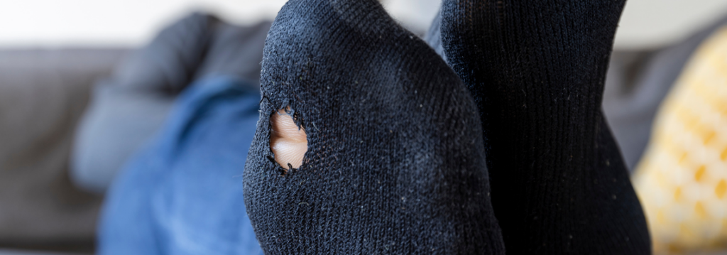 Hole in mans sock, contextual learning