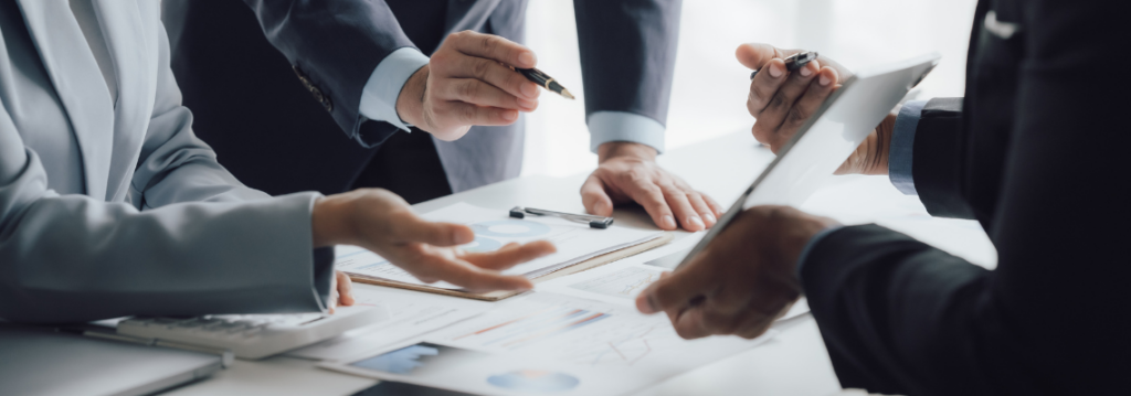 optimize learning outcomes, business team analyzing data